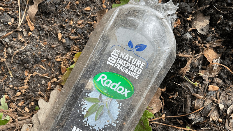 The Greenwashing Dilemma in Hand, Hair, and Body Wash: Why Choose SNOAP for True Sustainability