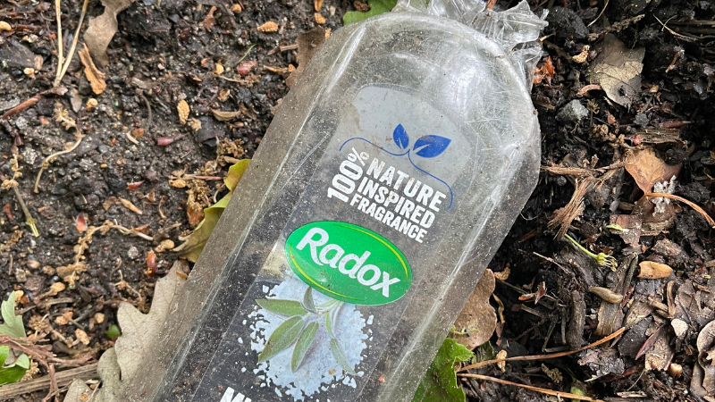 The Greenwashing Dilemma in Hand, Hair, and Body Wash: Why Choose SNOAP for True Sustainability