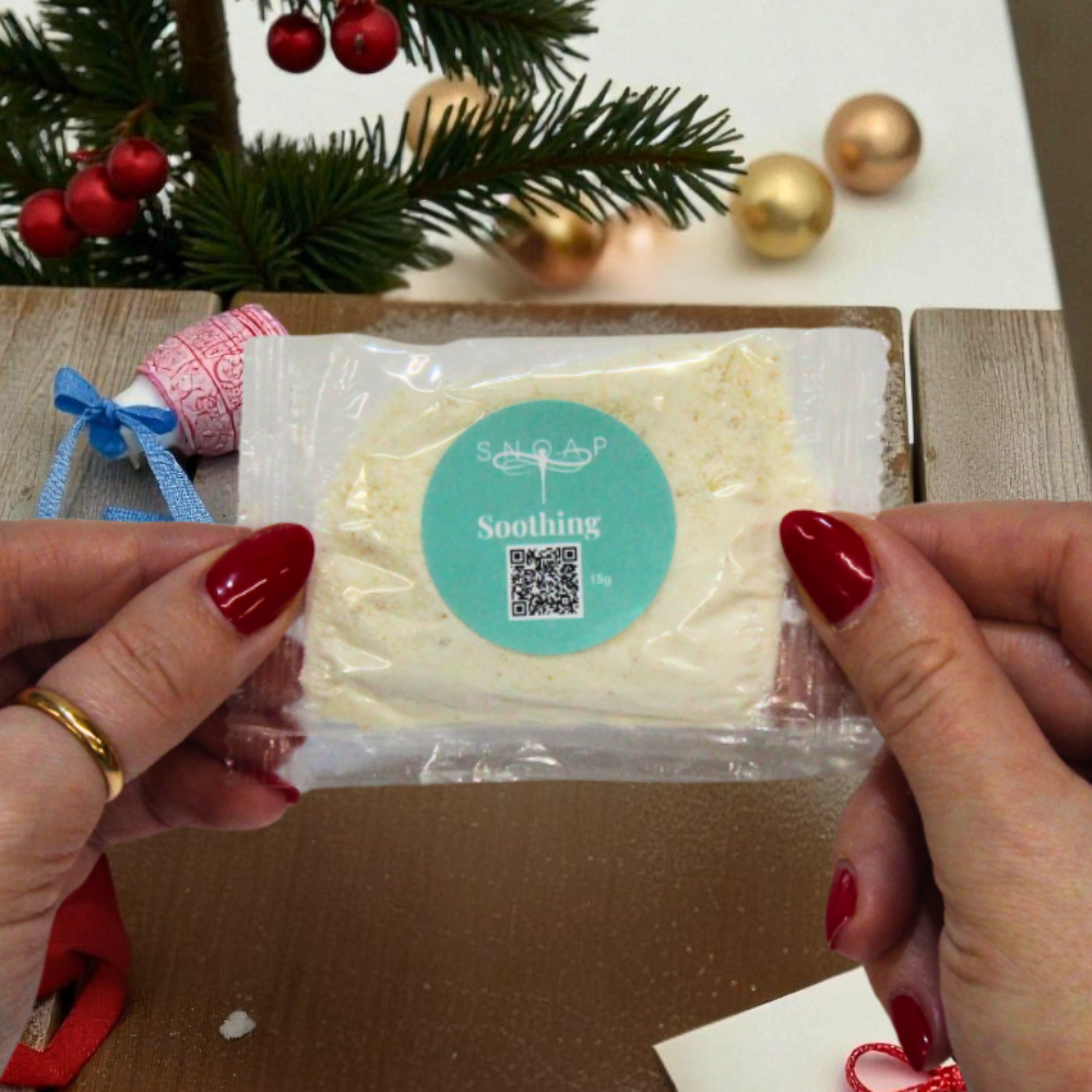 Soothing Tea Tree & Oat SNOAP Sample