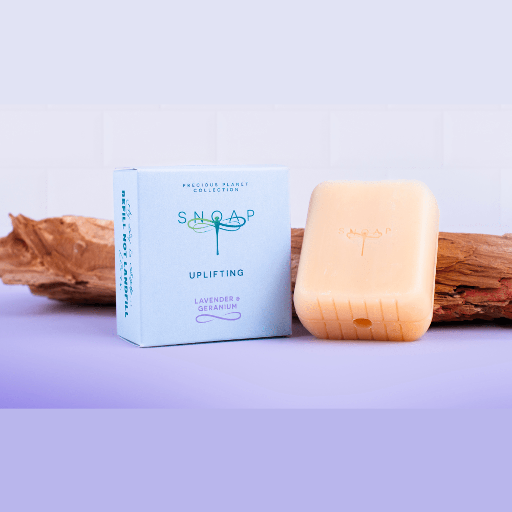 SNOAP Uplifting soap bar in sustainable packaging. Made to gently cleanse and deeply moisturize with a beautiful scent. Dermatologically tested and made in the UK.